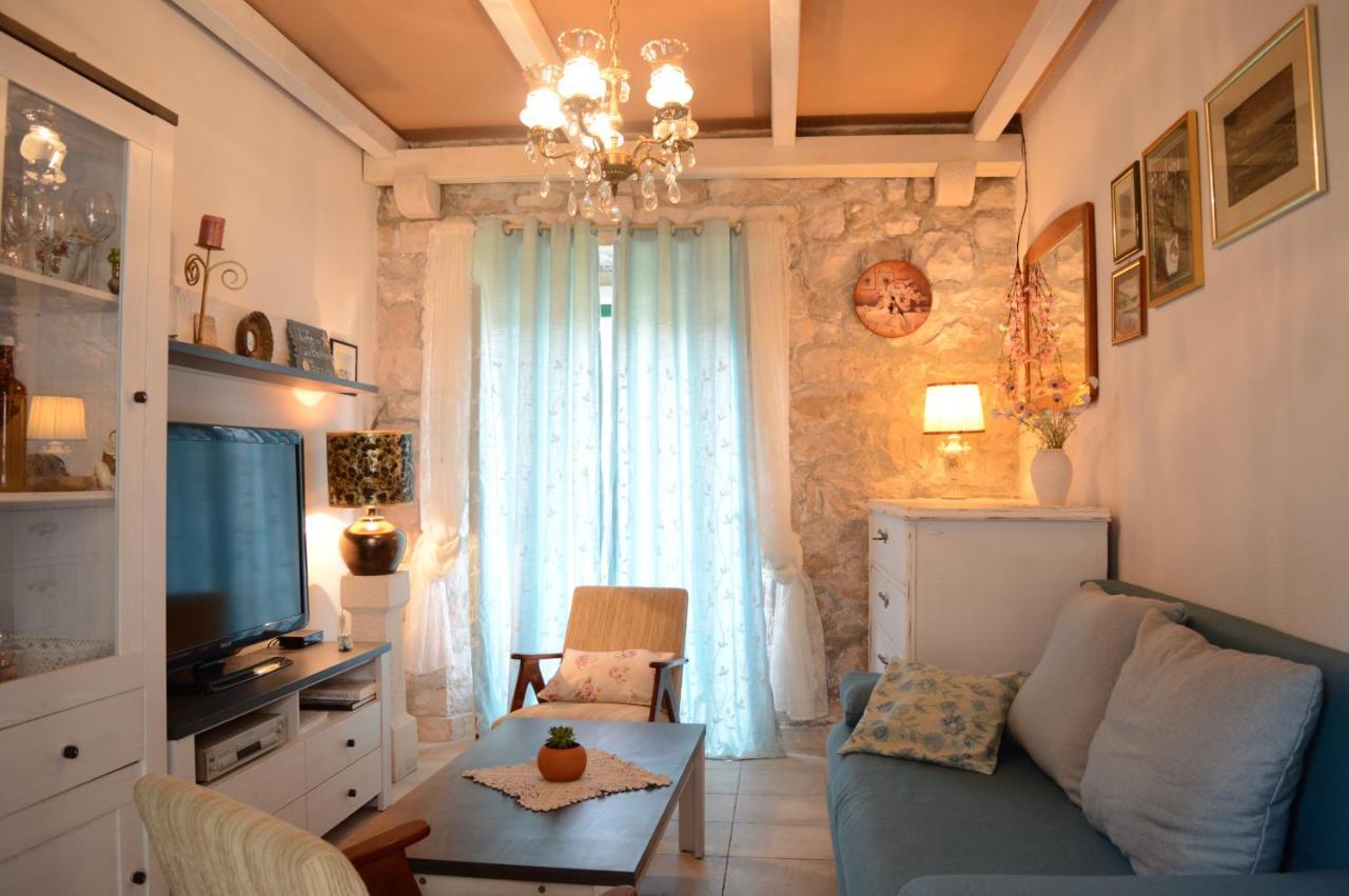 فيلا Visilo Stone House بوتشيتشا المظهر الخارجي الصورة