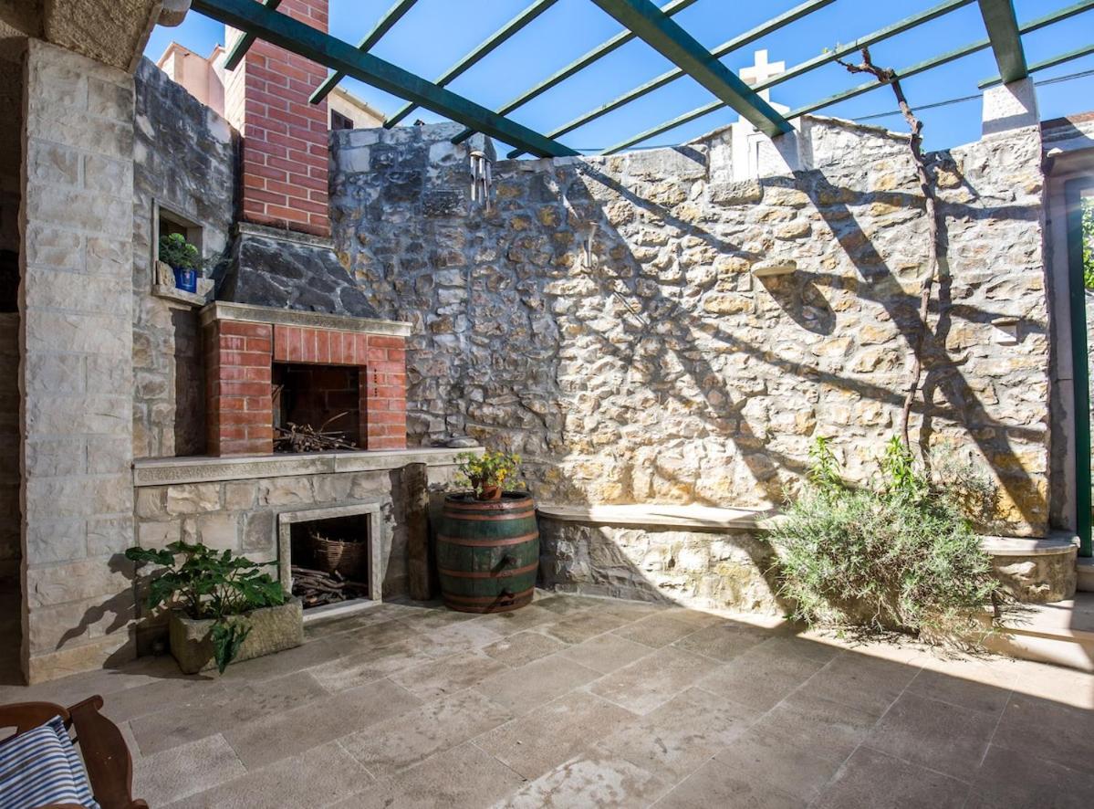 فيلا Visilo Stone House بوتشيتشا المظهر الخارجي الصورة