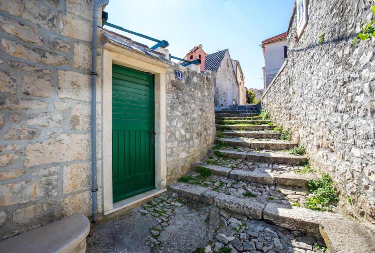 فيلا Visilo Stone House بوتشيتشا المظهر الخارجي الصورة