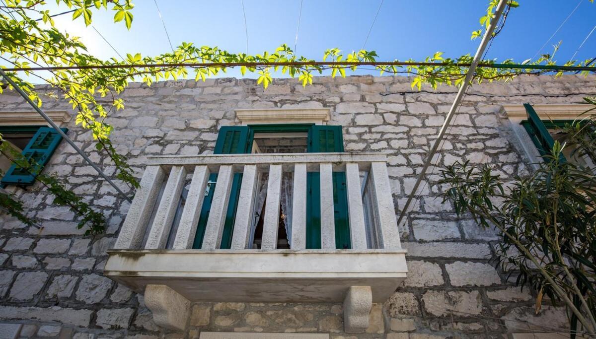 فيلا Visilo Stone House بوتشيتشا المظهر الخارجي الصورة